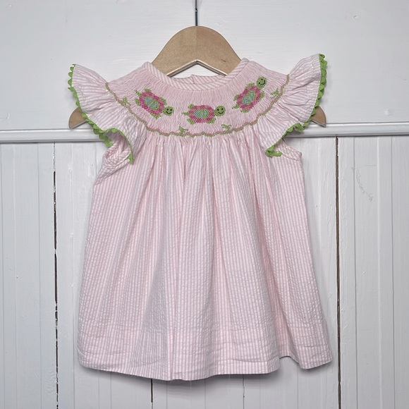 SECRET WISH VGUC Smocked Turtle Seersucker Ruffle Sleeve Dress - Picture 1 of 2